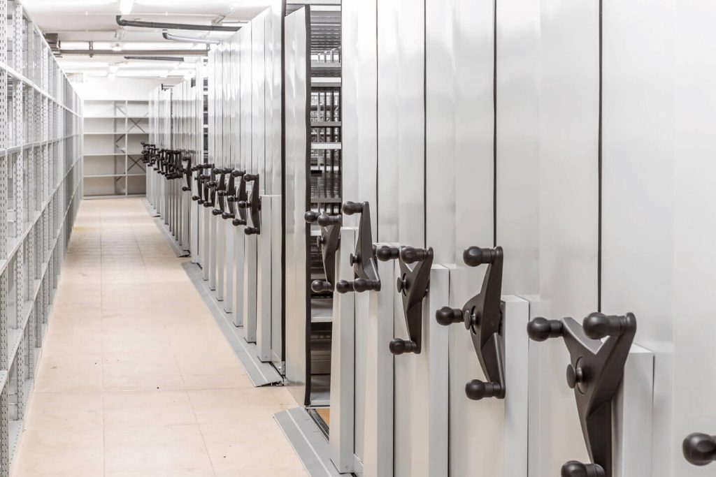Mobile shelving | POLYPAL STORAGE SYSTEMS